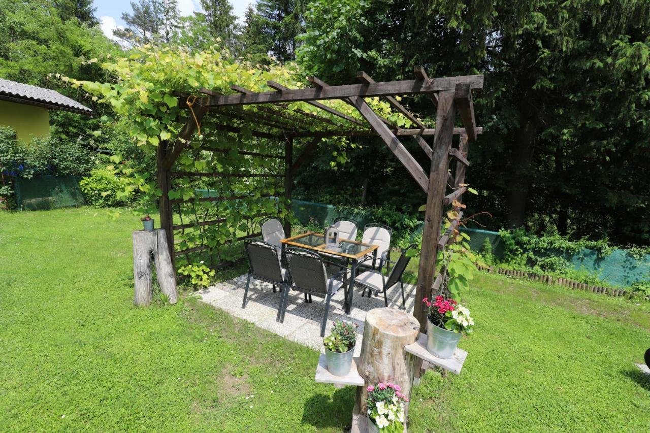 Adventure Cottage With Pool And Big Garden Bled Exterior foto